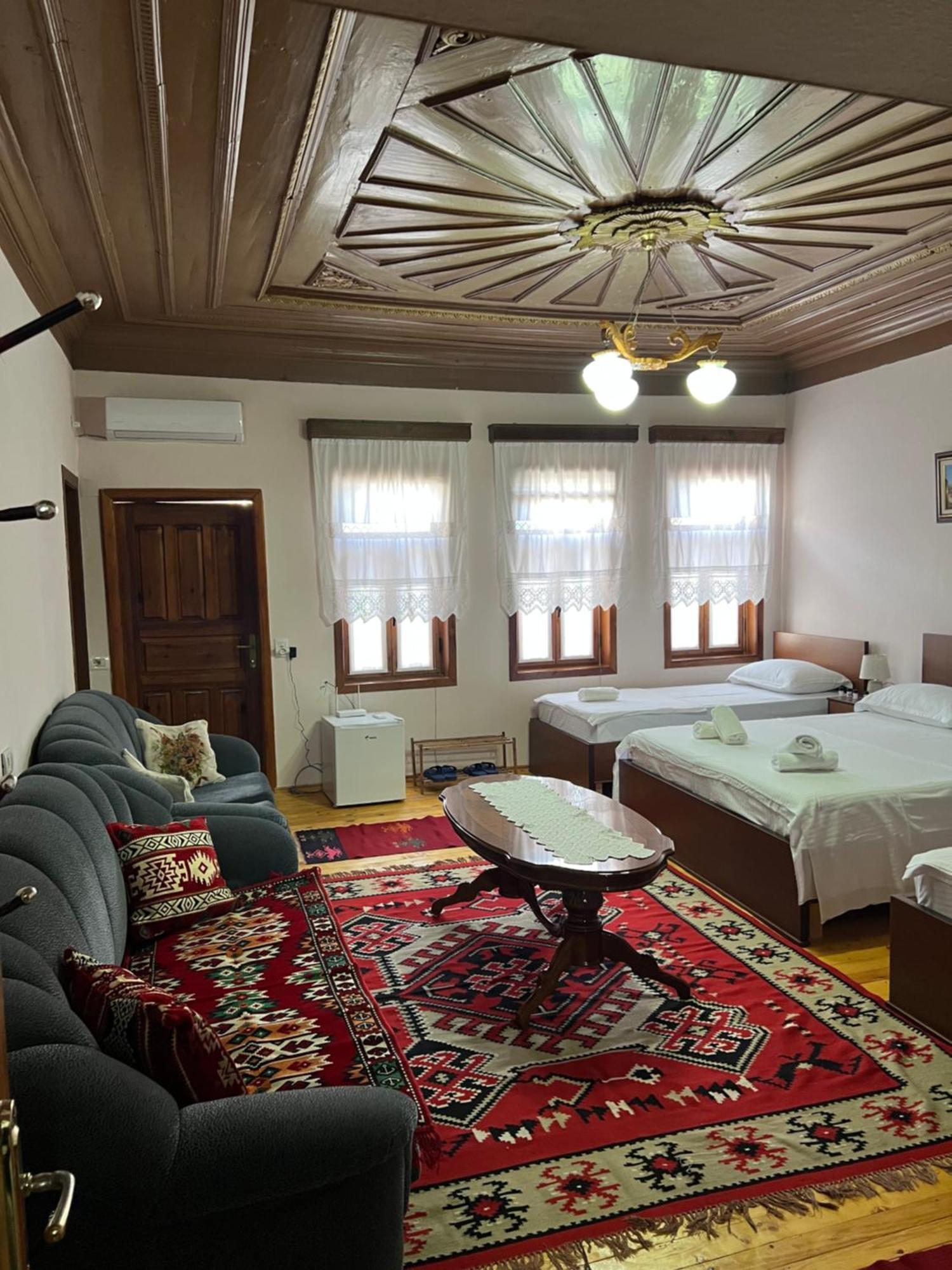 Dd Villa 3 Берат Экстерьер фото